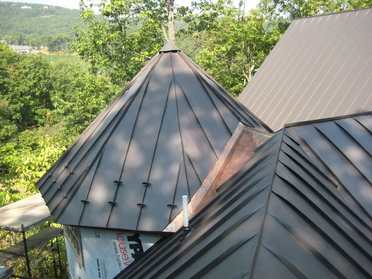 Professional Roof Tarp Installation by Craftsman Roofing in Kennett